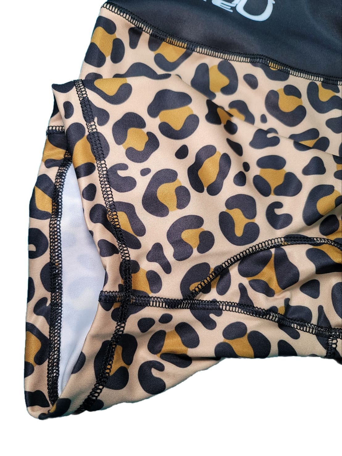 Leopard Love Lycra - High Waist 15'